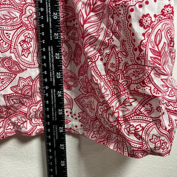 Karen Scott Petites Women's red and white paisley button-down blouse - Picture 7 of 12